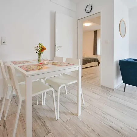 Apartment Strandhuepfer Nr 1